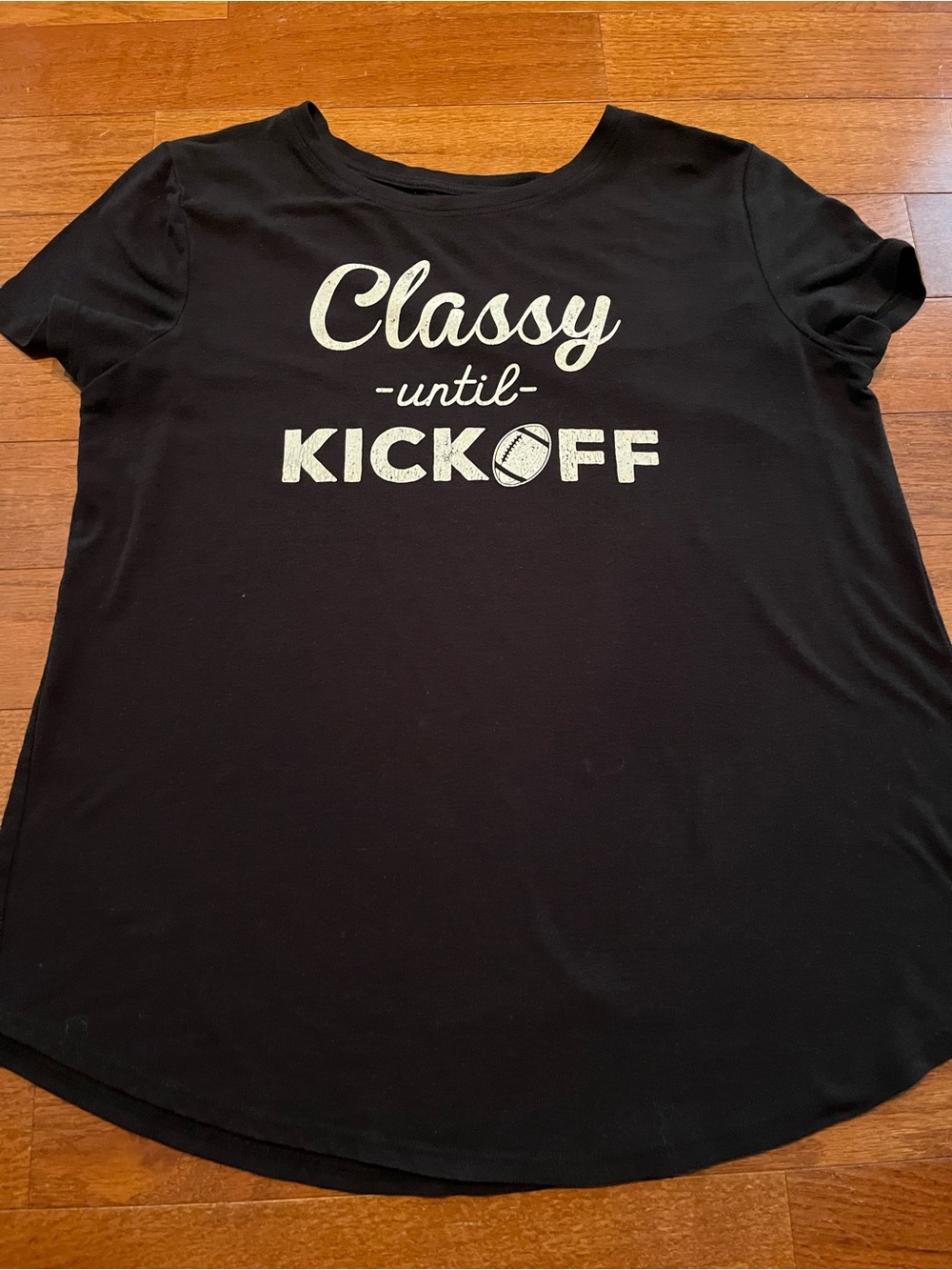 Women’s Classy Until Kickoff Maurice’s Graphic Tee Size Medium